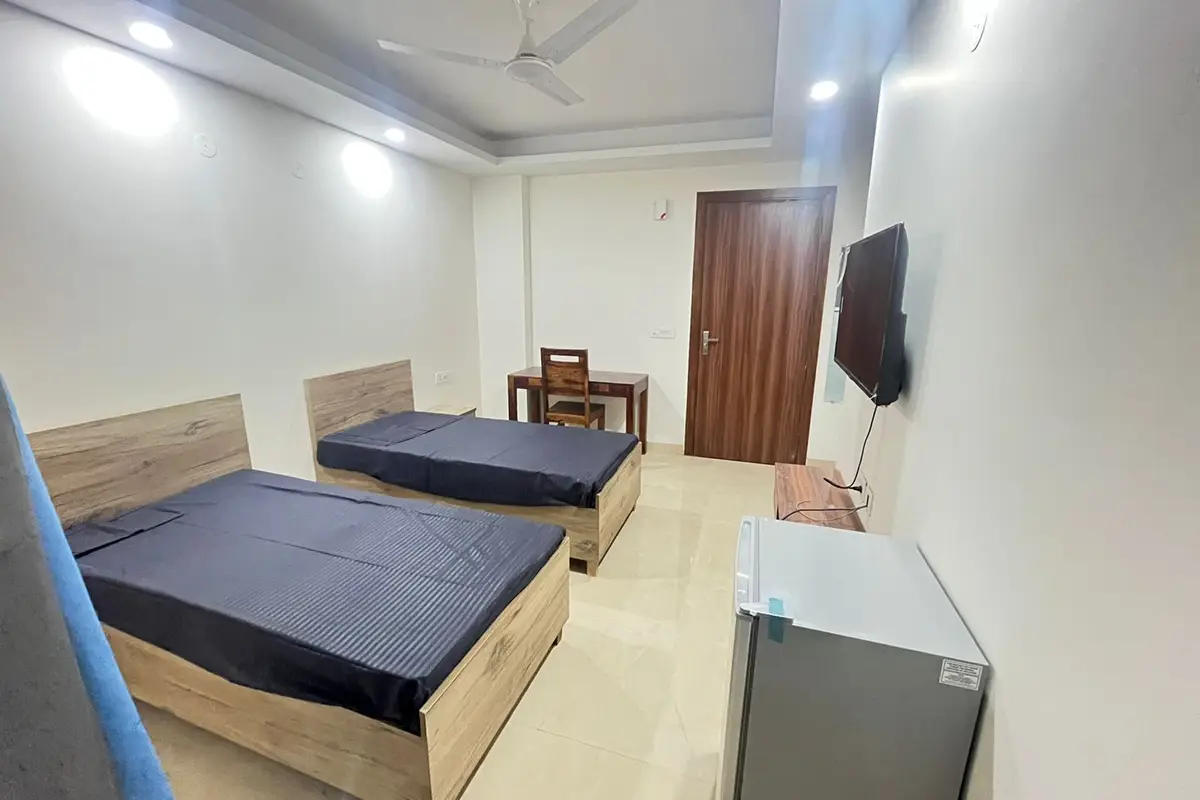 WhatsApp Image 2023-12-22 at 6.39.38 PM.jpeg