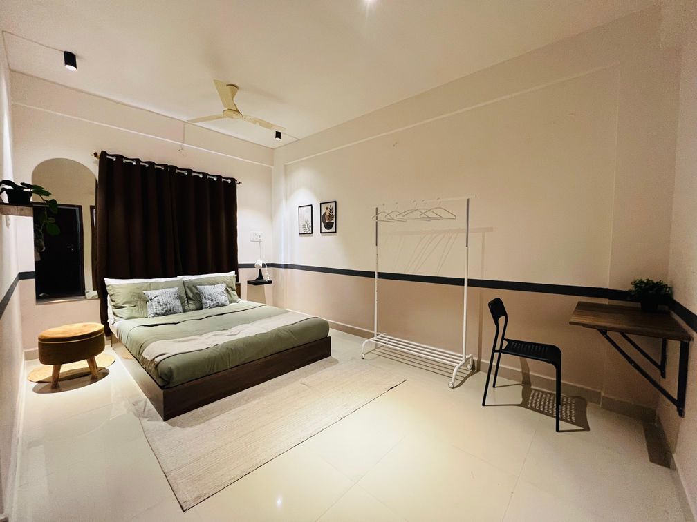 Avalon new pic 1.jpg