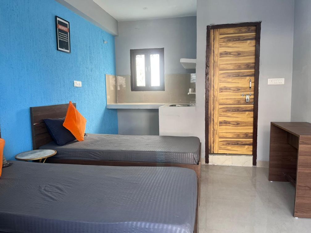 WhatsApp Image 2023-11-16 at 11.39.01 PM (2).jpeg