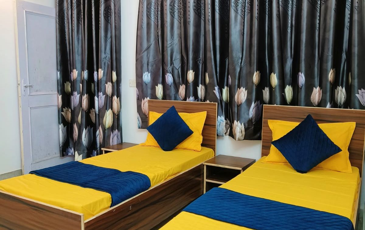 WhatsApp Image 2024-04-12 at 12.45.47 PM.jpeg