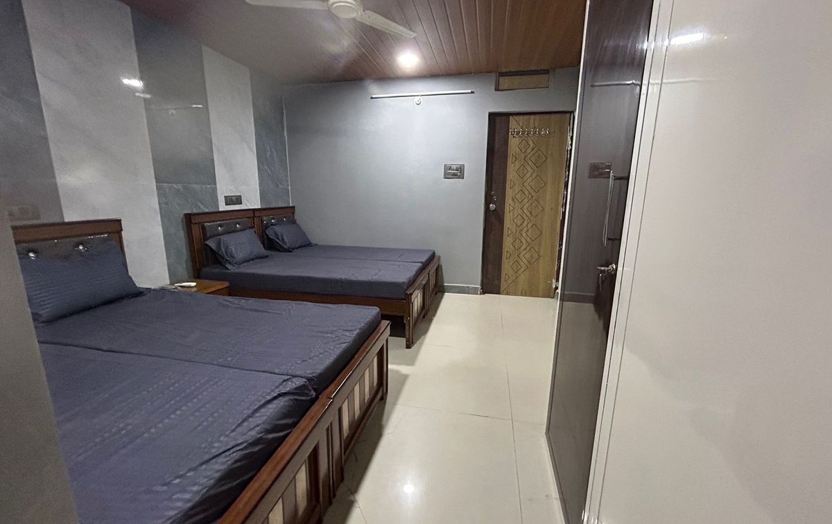 WhatsApp Image 2024-06-01 at 13.14.38 (1).jpeg