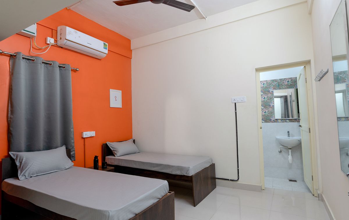 Trulivvesta0297 copy.jpg