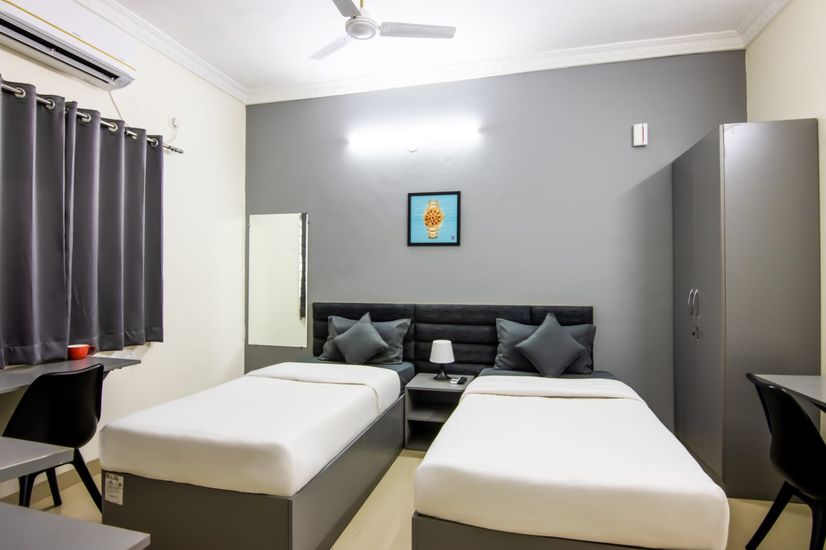 WhatsApp Image 2024-10-05 at 8.53.28 PM (2).jpeg