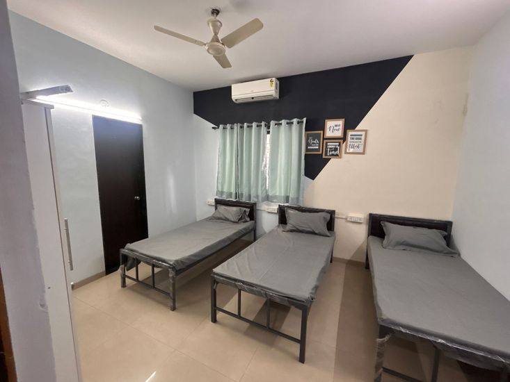 WhatsApp Image 2025-08-21 at 3.52.04 PM (1).jpg