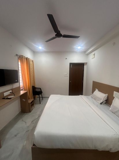 WhatsApp Image 2025-12-05 at 1.32.40 PM.jpeg