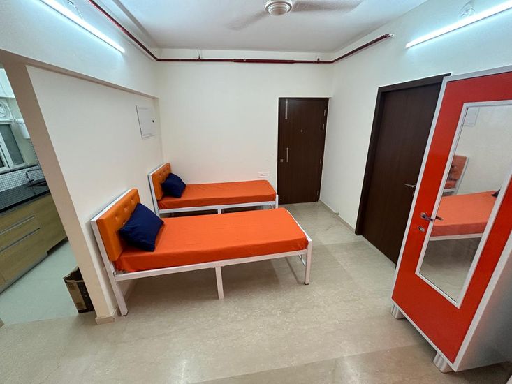 Omkar Signet Malad 2.jpg