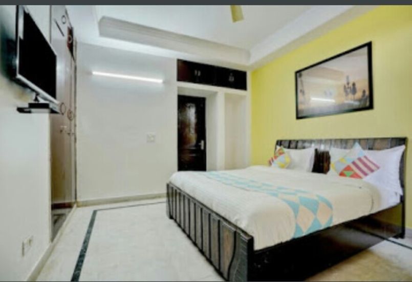 FF BEDROOM 880X600.jpg