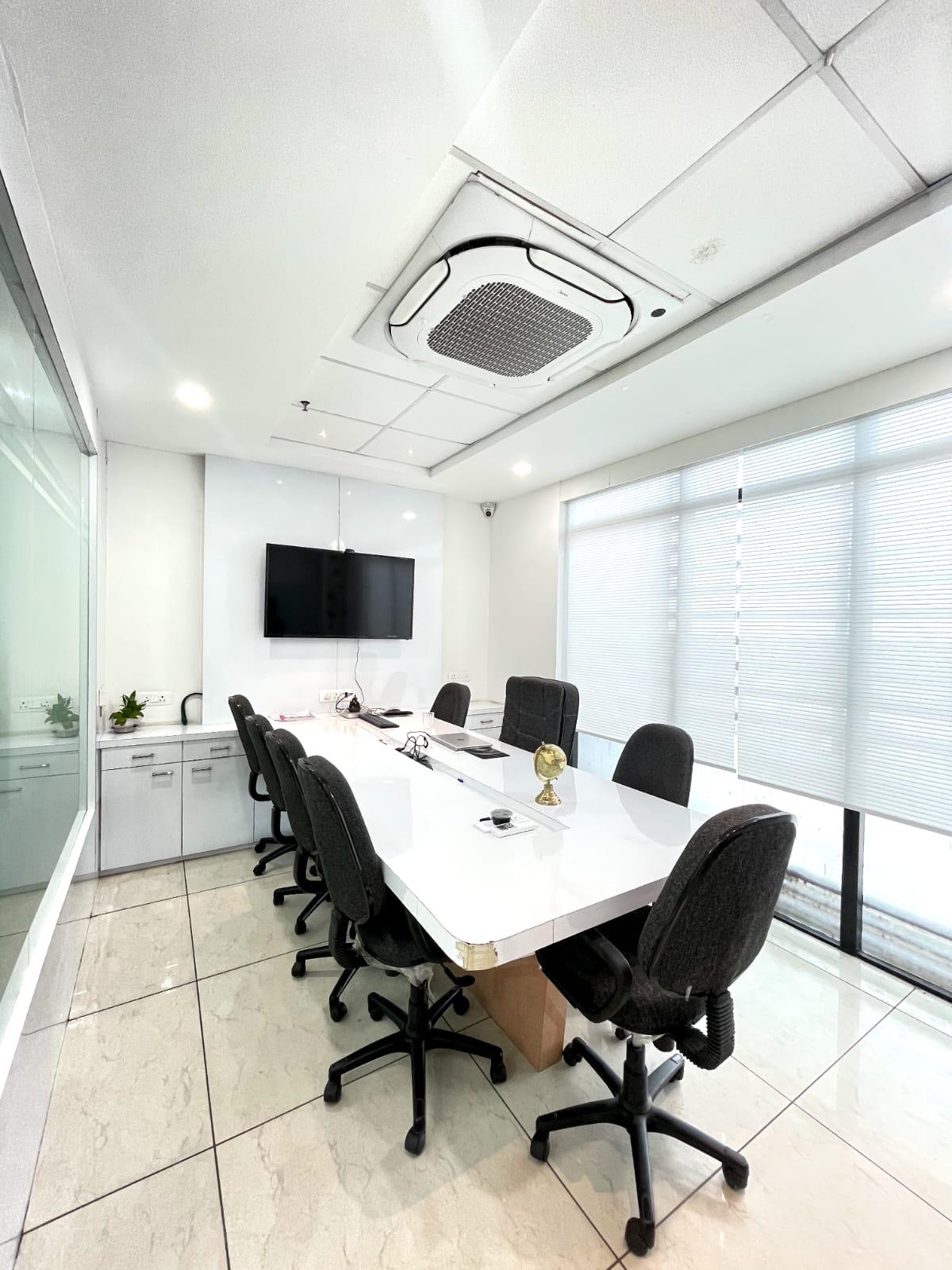 FlexiHub - Coworking Space Indore