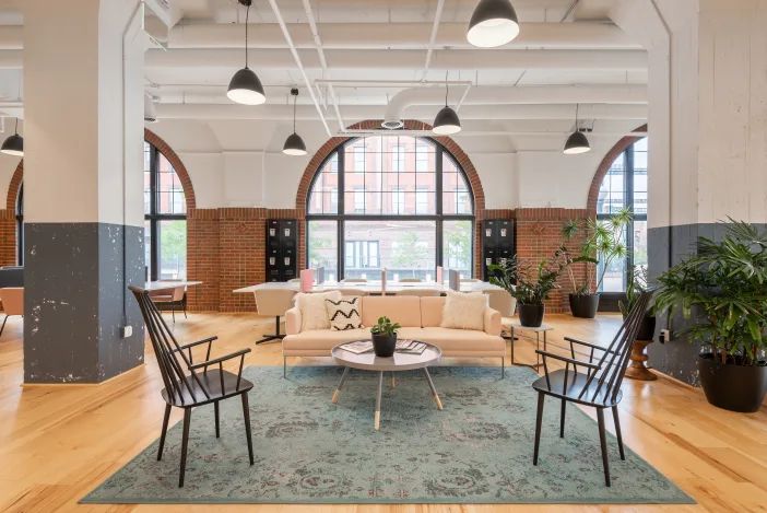 Spaces_Ballpark_4172_Denver_USA_Coach_Area (1).webp