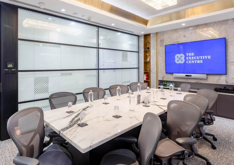 Mumbai-FirstInternationalFinancialCentre-MeetingRoom_Gallery.webp