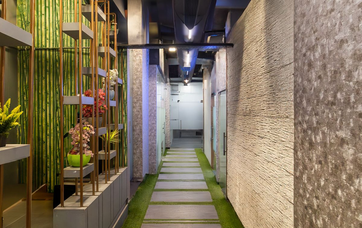 Coridoor 2nd Floor.jpg