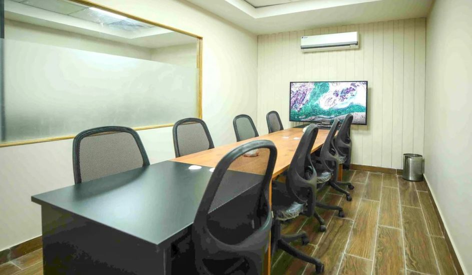 WhatsApp Image 2025-02-15 at 16.41.04 (5).jpeg