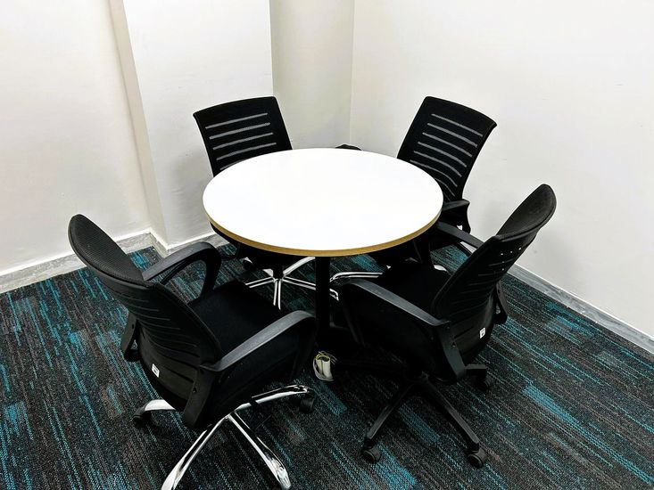 Meeting Rom_ PN_SH.jpeg