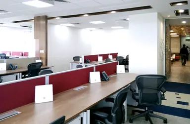 Gurgaon-TwoHorizon-Facilities-Workstation.webp