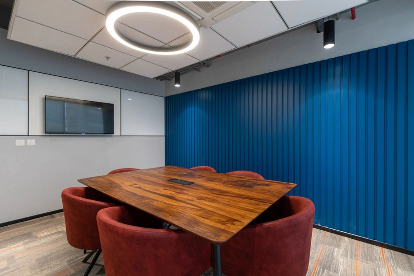 Screenshot 2024-11-15 at 10-52-48 kmgekm.webp (WEBP Image 2880 Ã 1920 pixels) â Scaled (38%).png