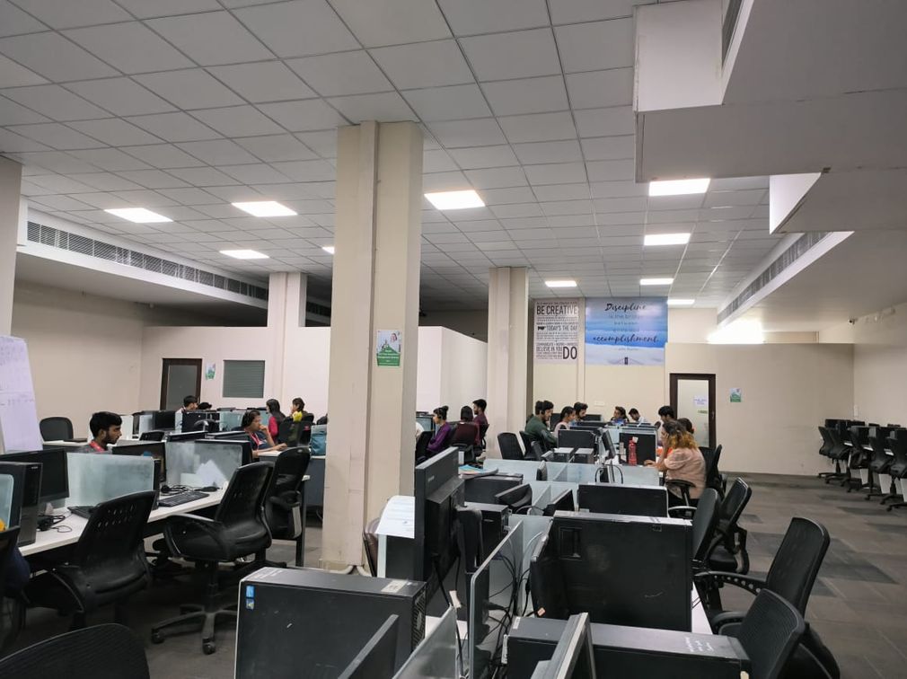 WhatsApp Image 2023-03-30 at 13.58.19.jpeg