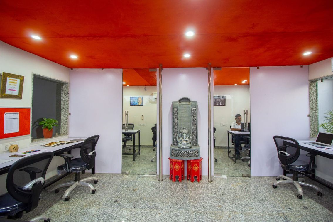 Apnayt Coworker 1.jpeg