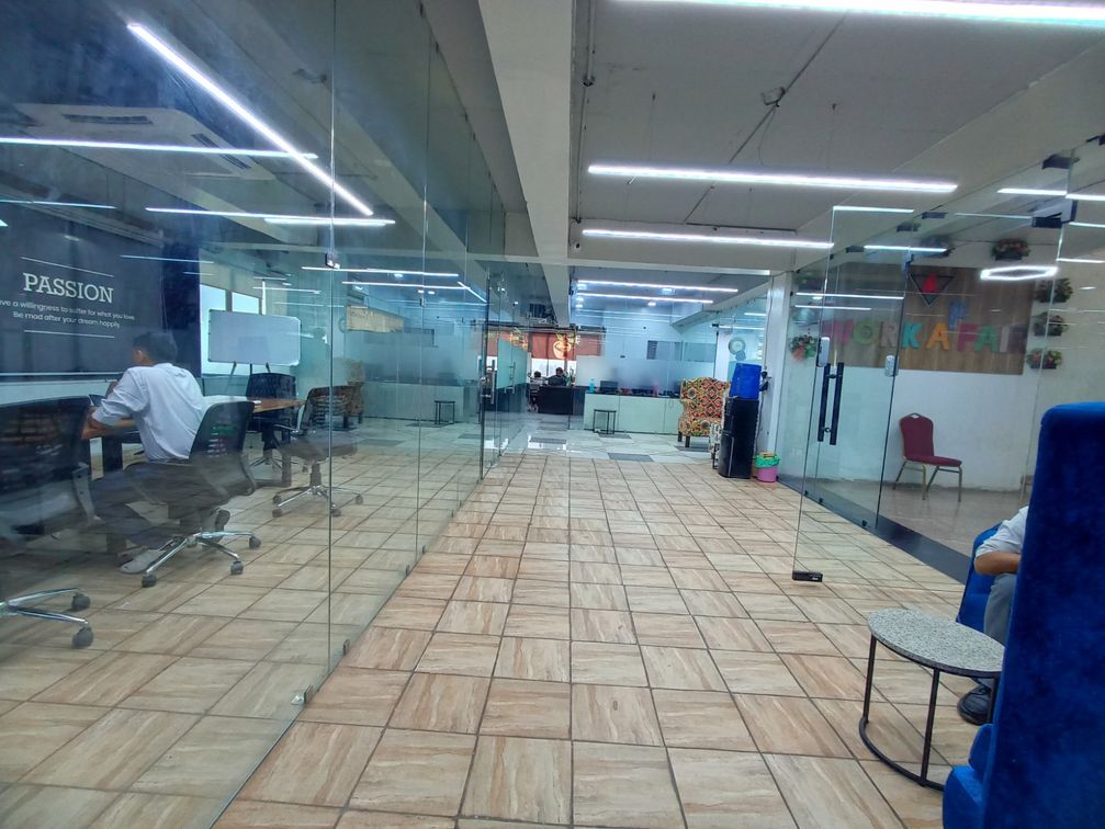 6th floor reception.jpeg